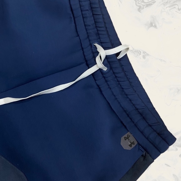 Under armour pants - Picture 2 of 4